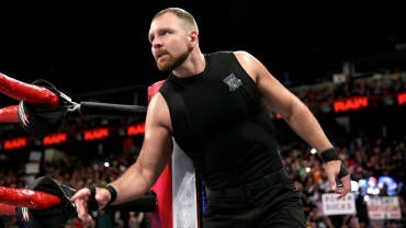dean-ambrose-wwe-ropes-shield.jpg