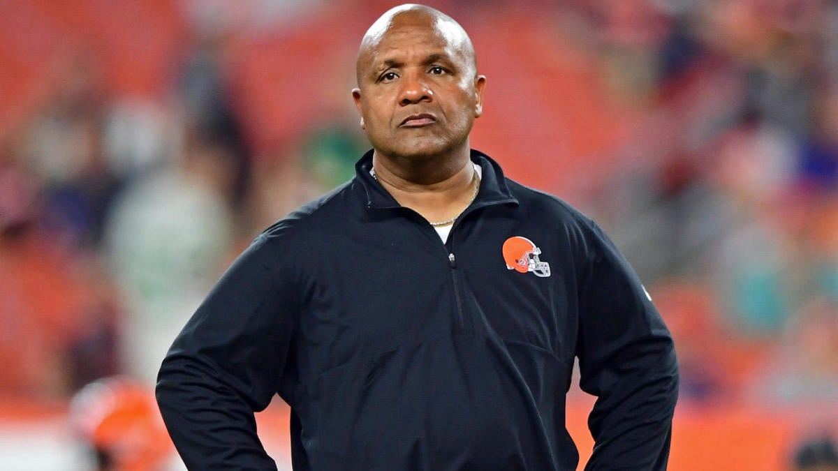 Cleveland Browns: Is Hue Jackson the worst coach in all major sports?