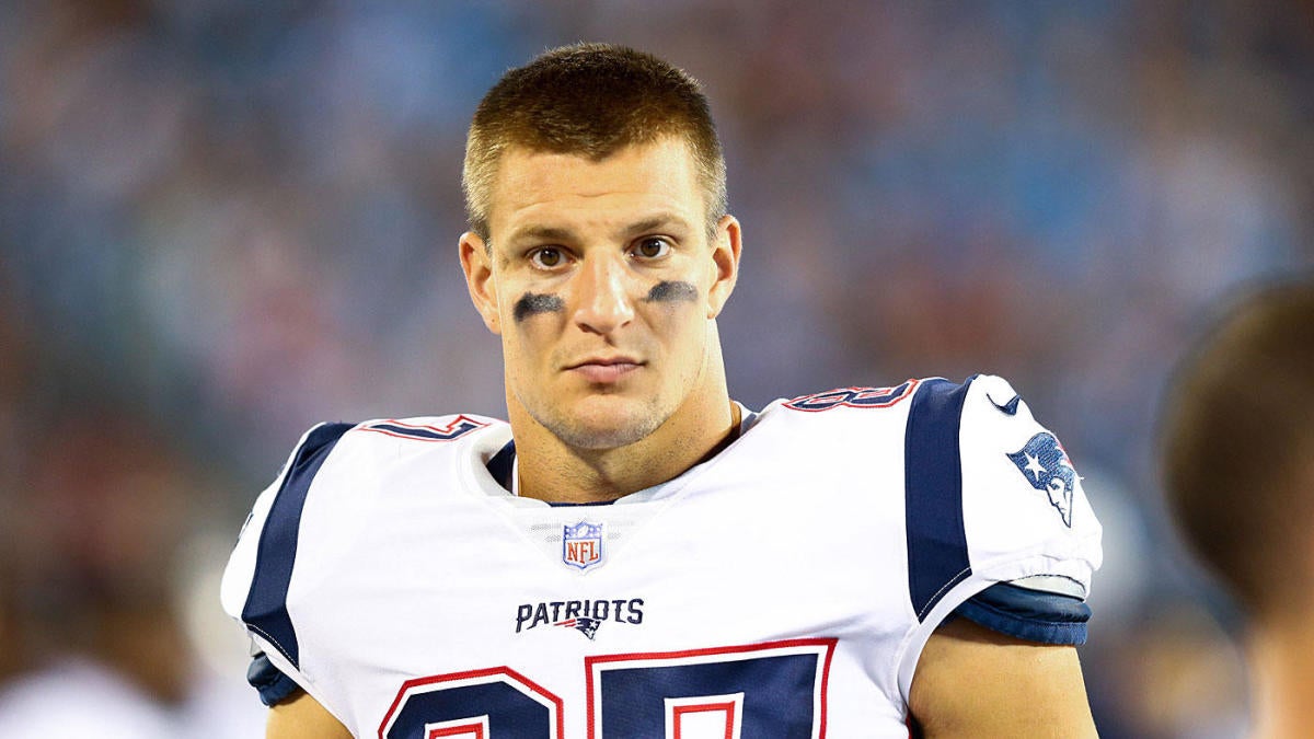 Time to Start Trip Planning Because the Patriots 2019 Season Schedule, Daily Gronk