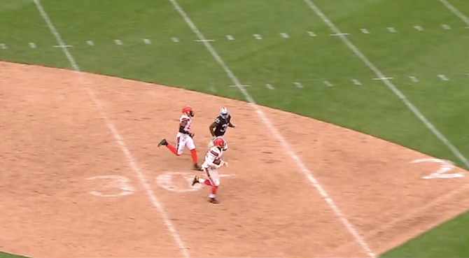 browns-raiders-dead-ball-carr.png