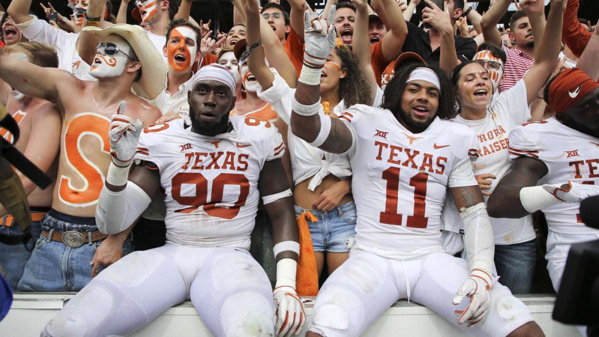 Texas Longhorns in the NFL: Suddenly, former Texas QB Sam Ehlinger is the  man of the hour - Burnt Orange Nation