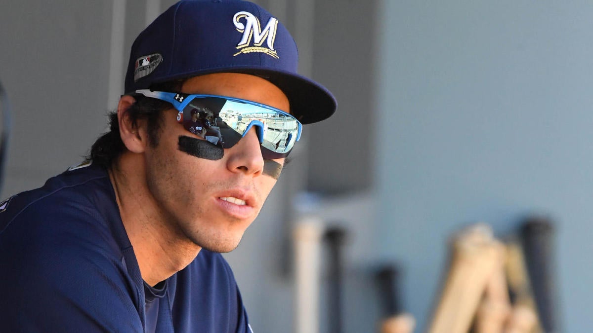 Brewers' Christian Yelich wins Hank Aaron Award