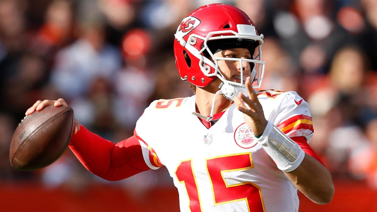 NFL DFS: Best DraftKings and FanDuel Picks for Sunday's Conference  Championship Games 