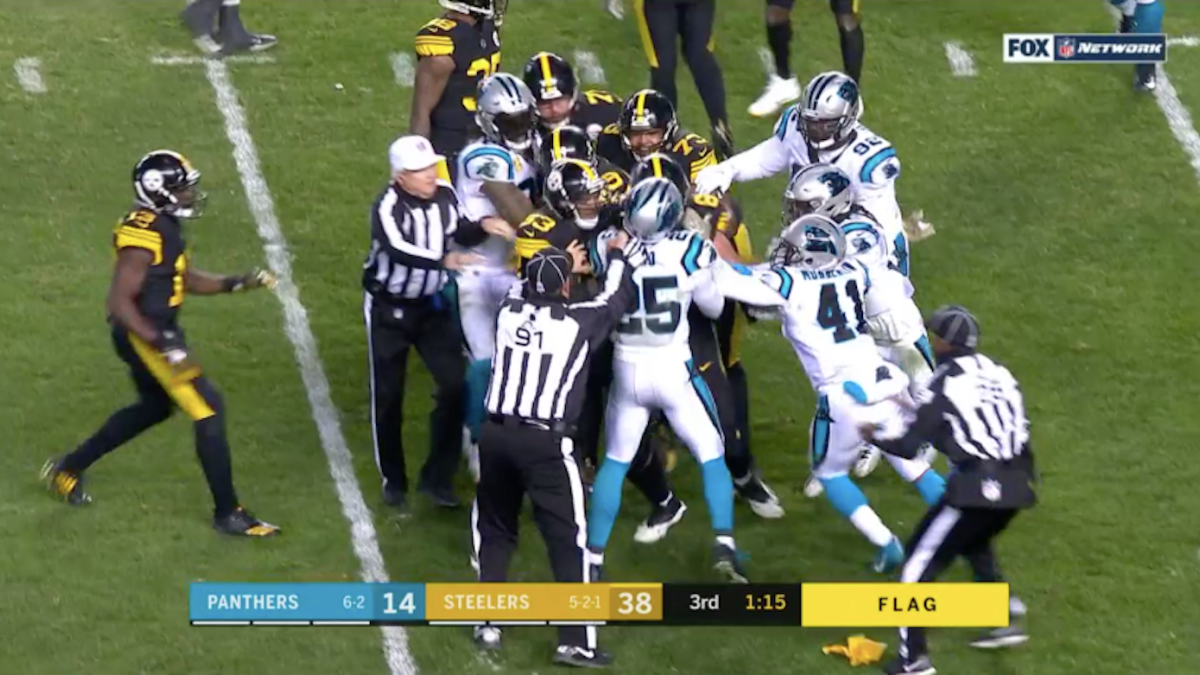 Big Ben throws for 5 TDs as Steelers pound Panthers – Boulder Daily Camera