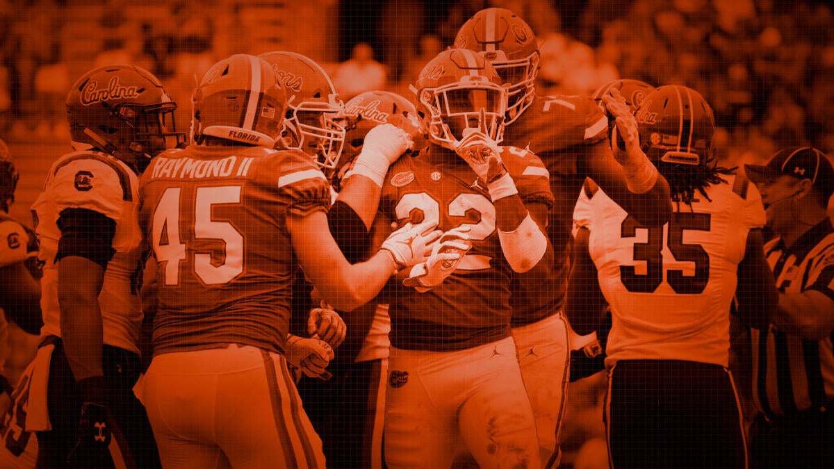 College football bowl projections Florida's comeback pushes Gators