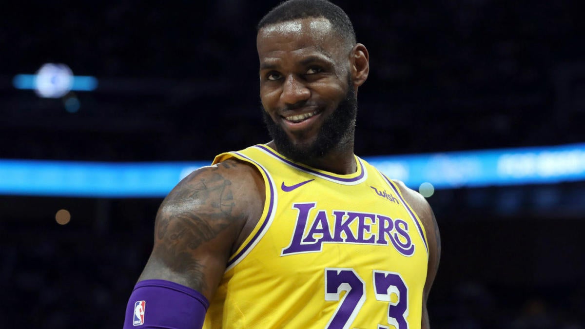 Video We used math to help LeBron cast 'Space Jam 2' - ABC News
