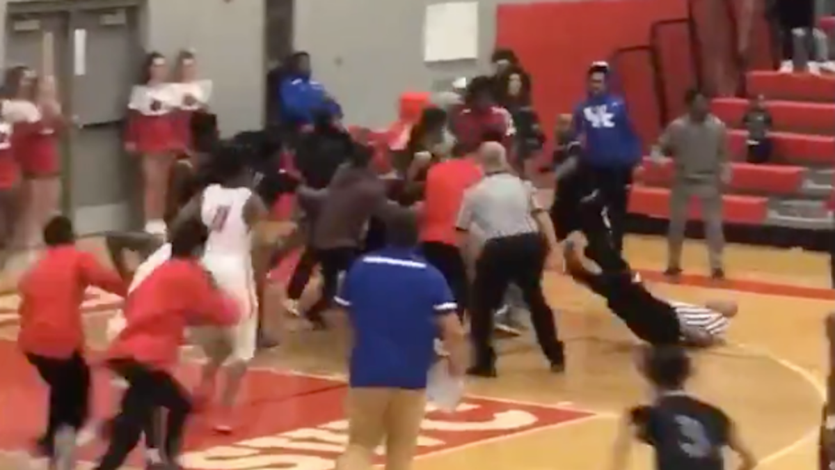 Massive Brawl Breaks Out And A Referee Gets Trampled During A High ...