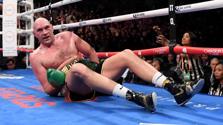 tyson fury     thunderous knockdown  deontay wilder
