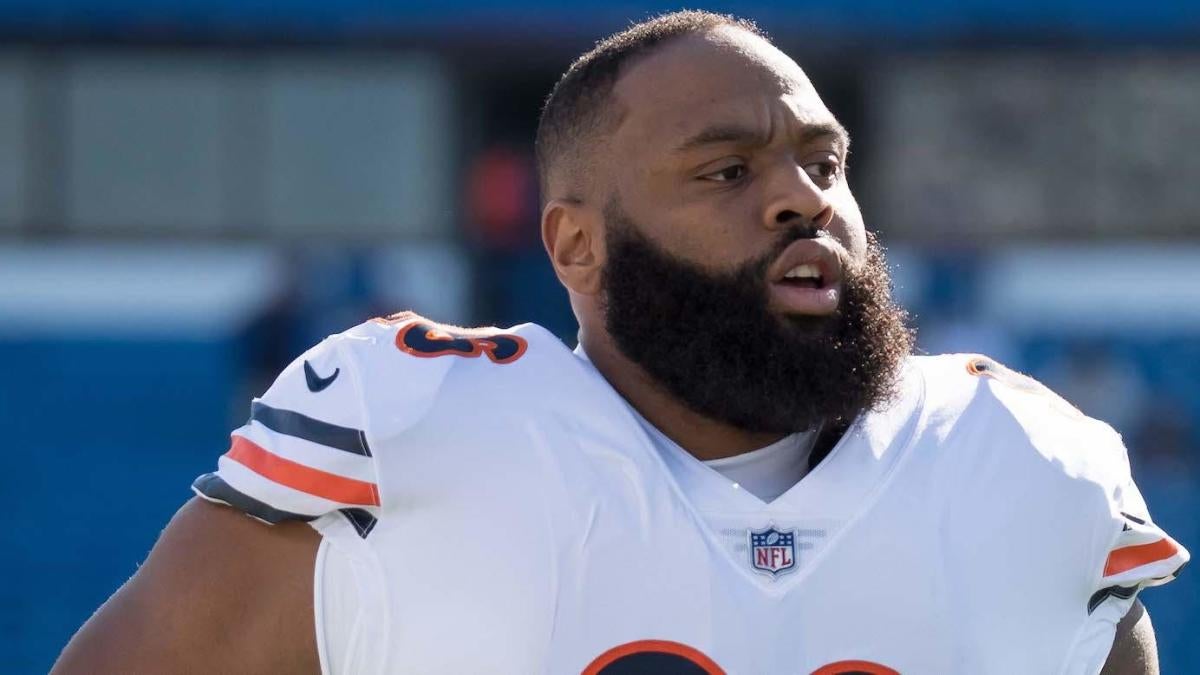 Bears give DL Akiem Hicks permission to seek trade