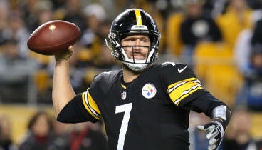 NFL: Los Angeles Chargers at Pittsburgh Steelers