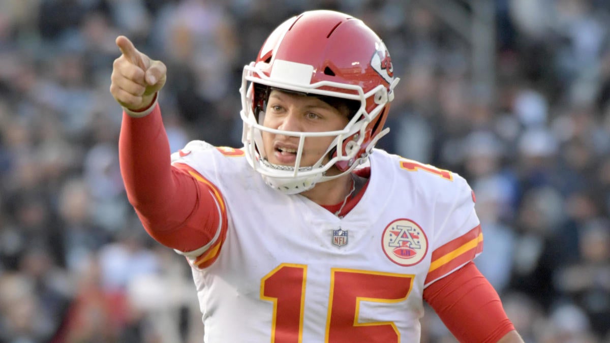 Florio: Mahomes is NFL's version of Michael Jordan