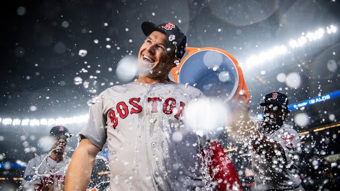 red-sox-series-final-pitch.jpg