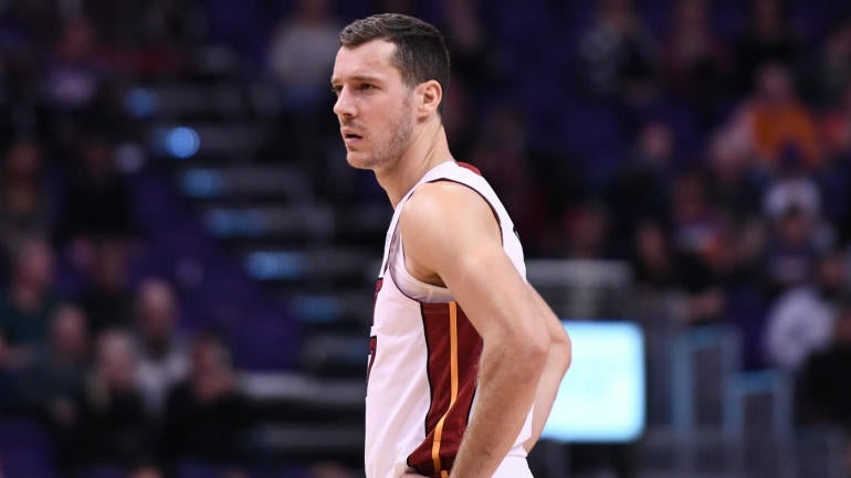 Goran Dragic Injury Update: Heat Guard To Miss Two Months After Knee ...