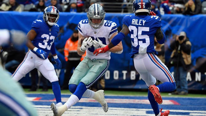 usatsi-11918666-blake-jarwin-td-dal-20181-1400.jpg