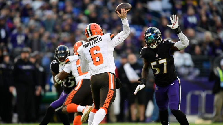 NFL games today, Week 17 scores, highlights, updates, schedule: Mosley