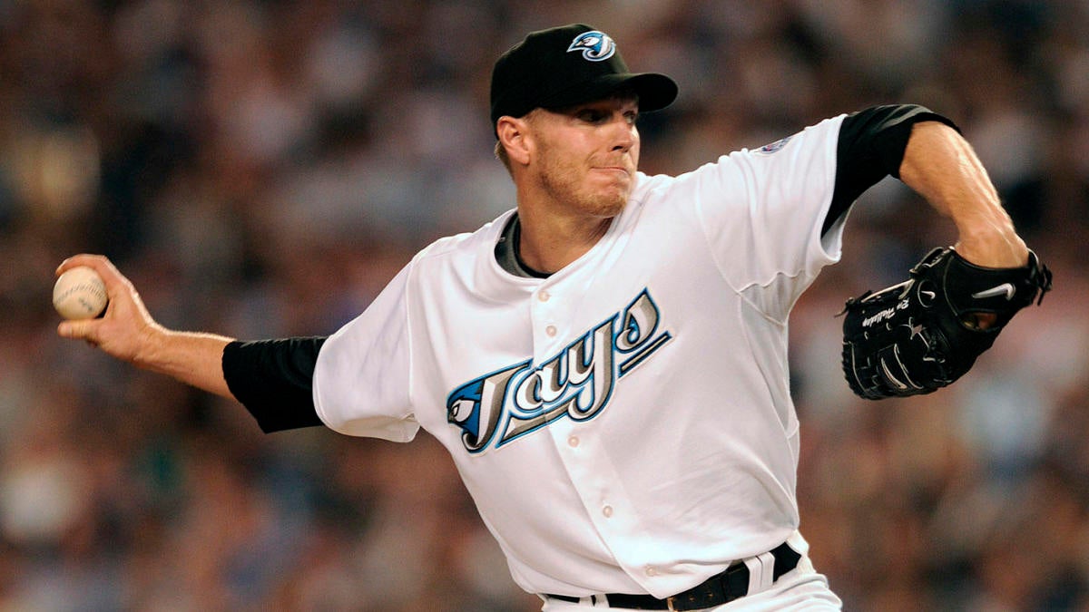 Former Blue Jays ace Roy Halladay voted into Baseball Hall of Fame