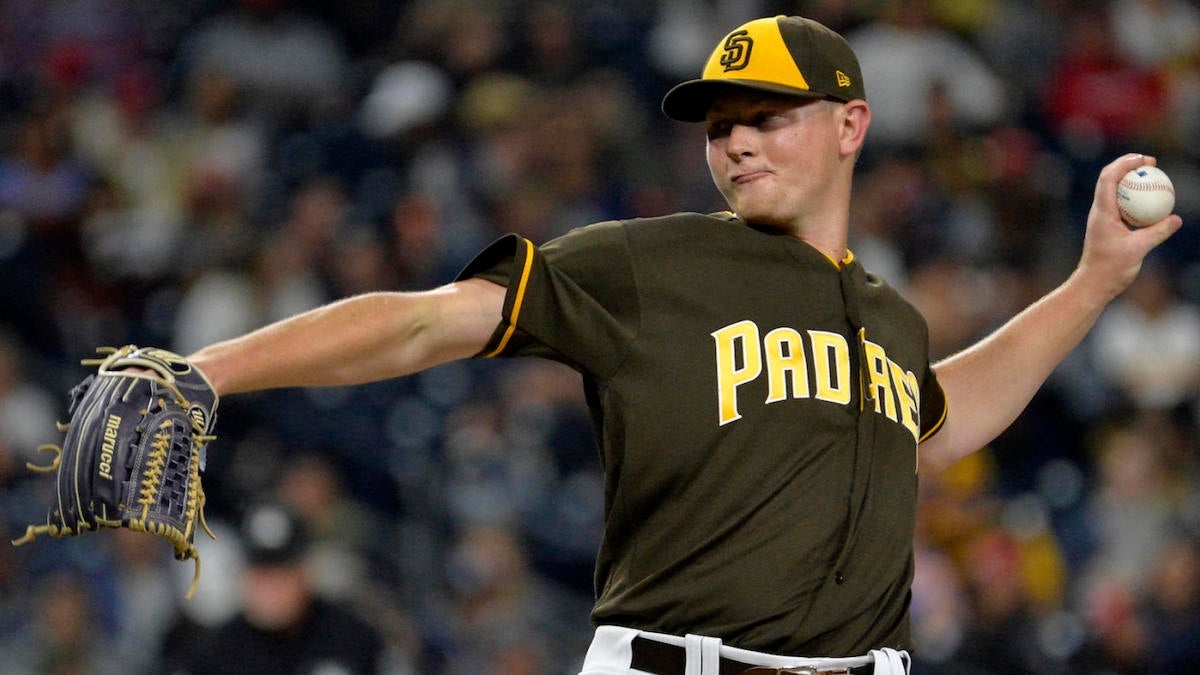 Padres considering return to brown uniforms