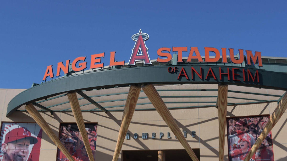 Anaheim City Council approves Angels' stadium lease extension through 2020  - Los Angeles Times