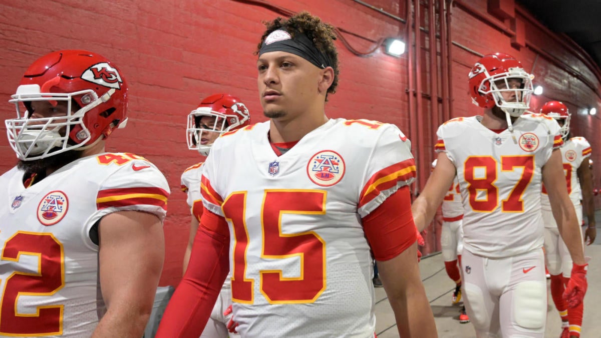 Patrick Mahomes, Anthony Sherman, Tyreek Hill, Dee Ford, Travis Kelce and  Eric Fisher selected for Pro Bowl : r/KansasCityChiefs