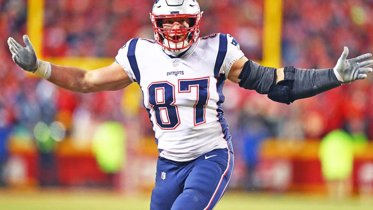 Rob Gronkowski would be shocked if the Tom Brady new un-retirement