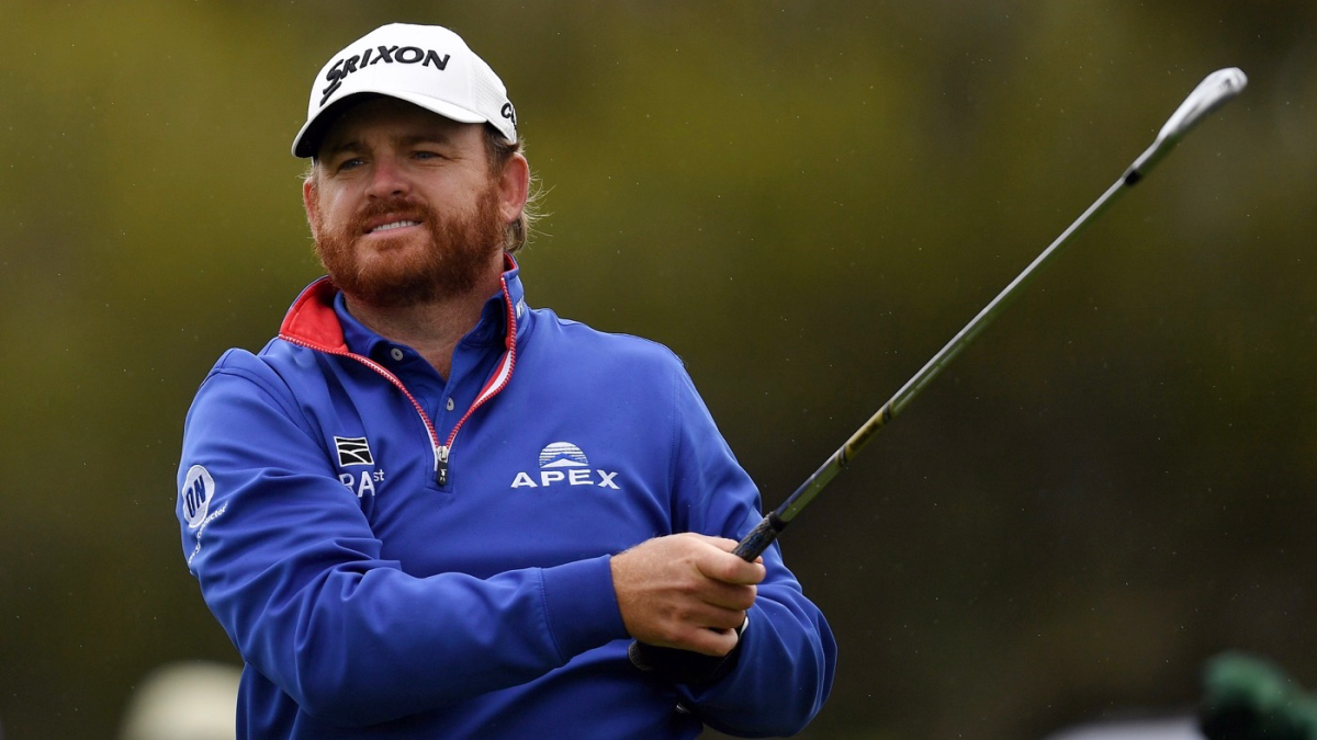 WATCH J.B. Holmes makes ace at Genesis Open to join Jordan Spieth atop