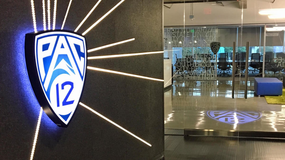 Pac-12 media rights deal on hold as league awaits resolution on UCLA’s Big Ten status from regents meeting