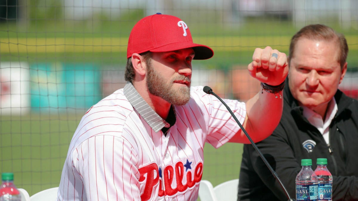 Bryce Harper Lobbies for Angels' Mike Trout to Join Him in Philly