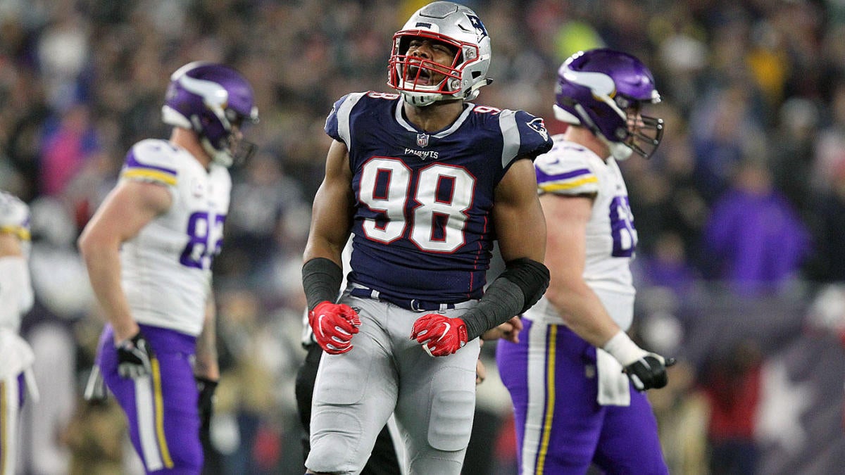 Patriots sign free agent defensive end Trey Flowers, who was on their last  3 Super Bowl teams