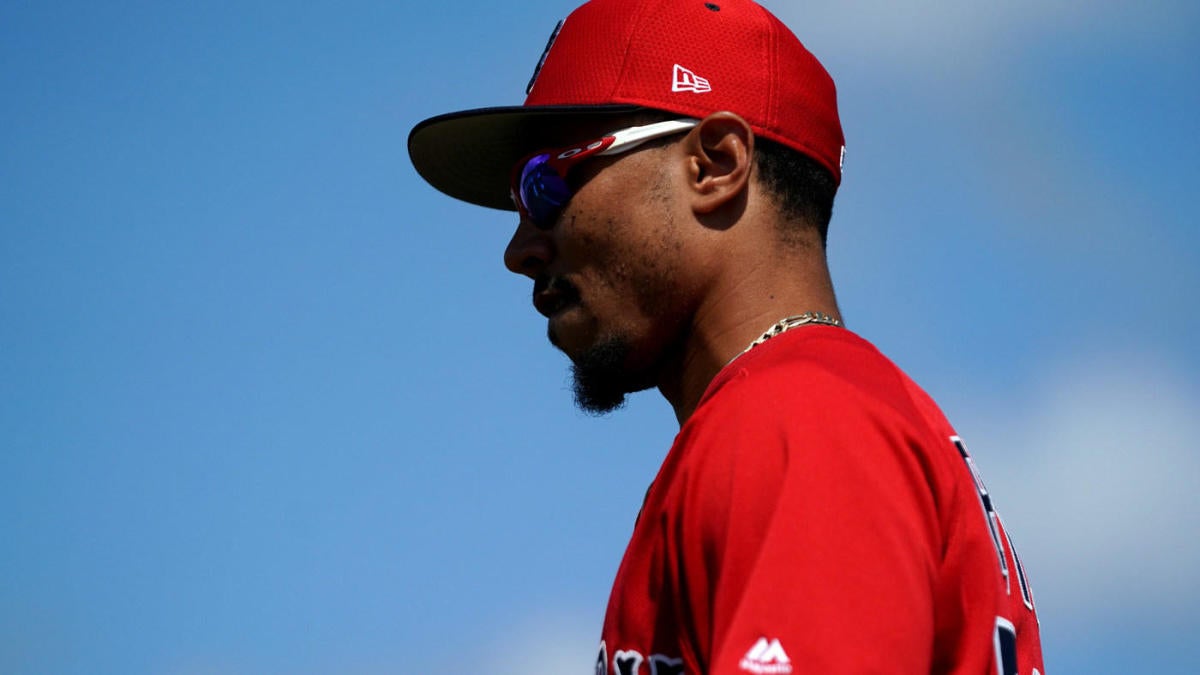 MLB Notebook: Even with no extension likely, trading Mookie Betts a poor  option for Red Sox