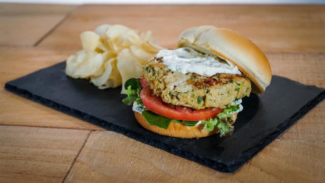 nats-crab-cake-sandwich.jpg