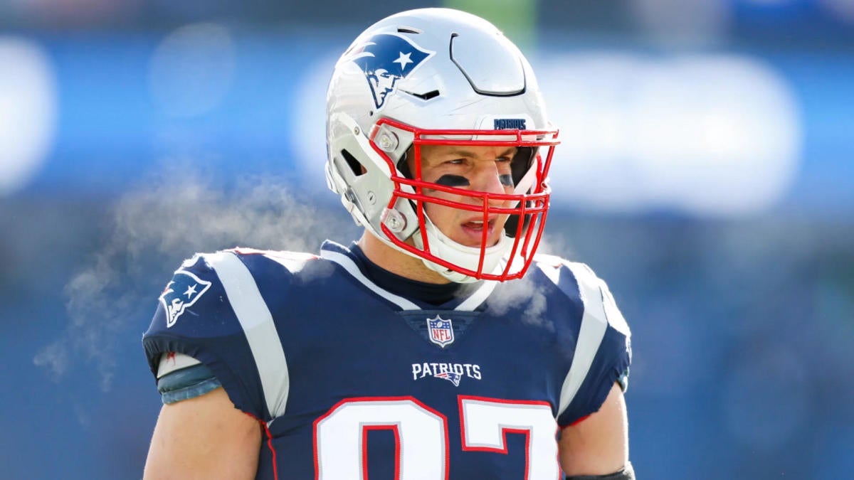 Is gronk coming back next year