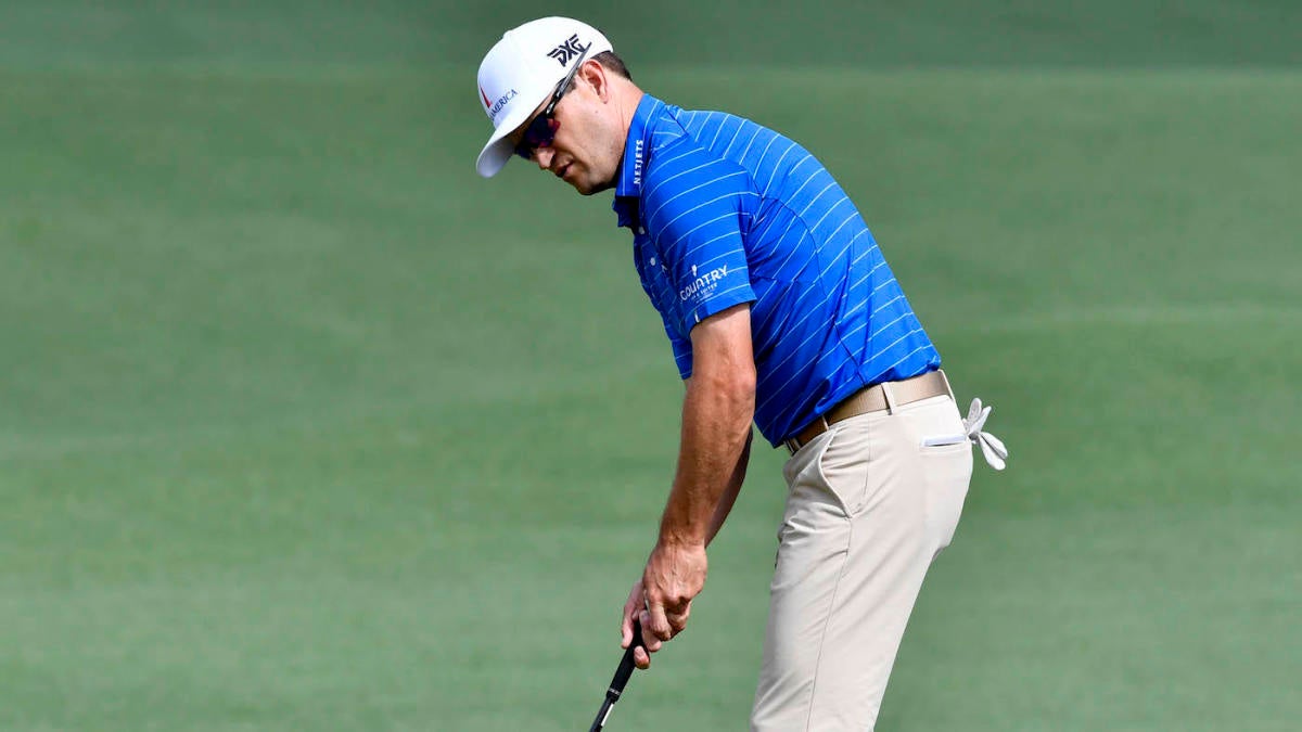 Watch Zach Johnson Accidentally Shanks Shot Off Tee Box Still Birdies Hole At Masters 2019 Cbssports Com