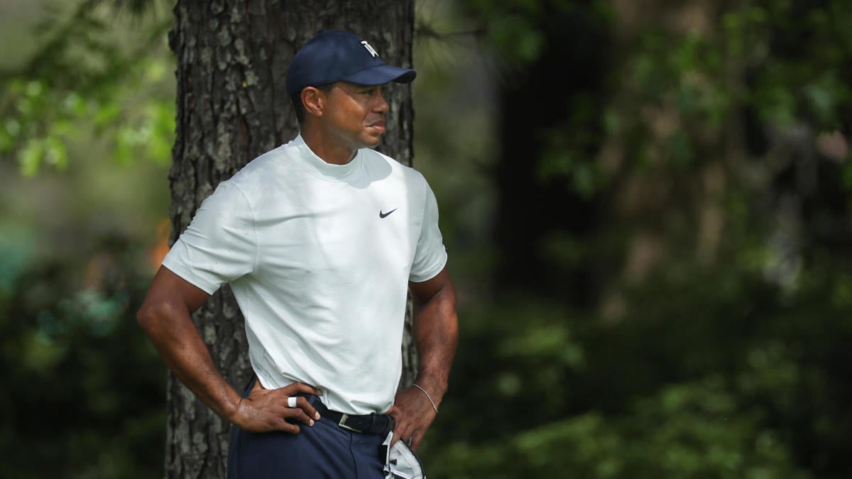 tiger woods round 3 tee time