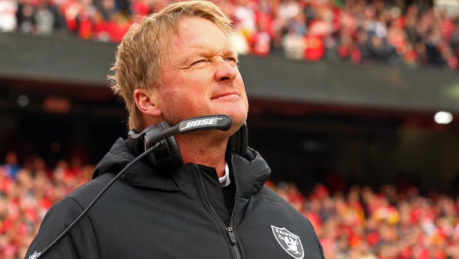NFL: Oakland Raiders at Kansas City Chiefs