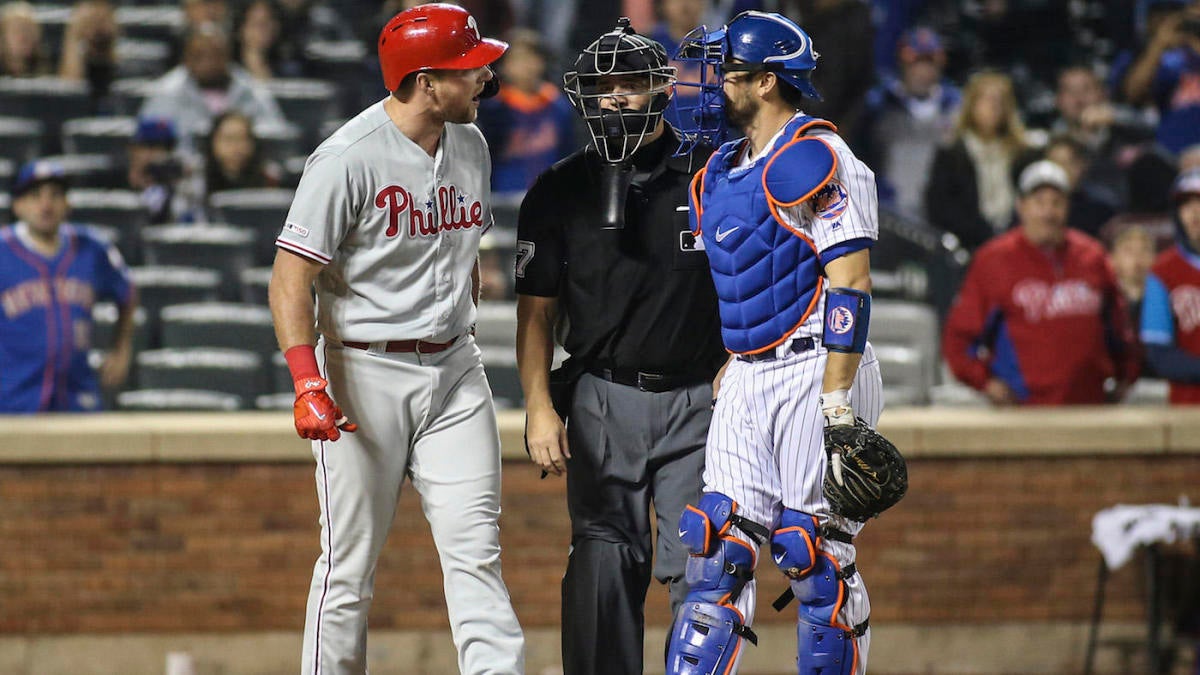 Replay gets call right for Mets, ruins Hoskins' big Phillies