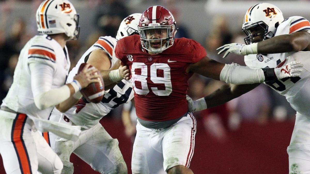 Alabama Starting De Labryan Ray Has Foot Surgery Will Miss