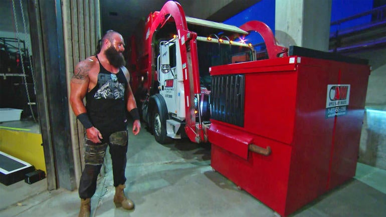braun-strowman-garbage-wwe.jpg