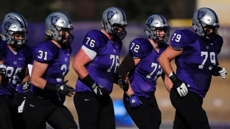 COLLEGE FOOTBALL: NOV 18 NCAA Division III First Round - Eureka at St Thomas