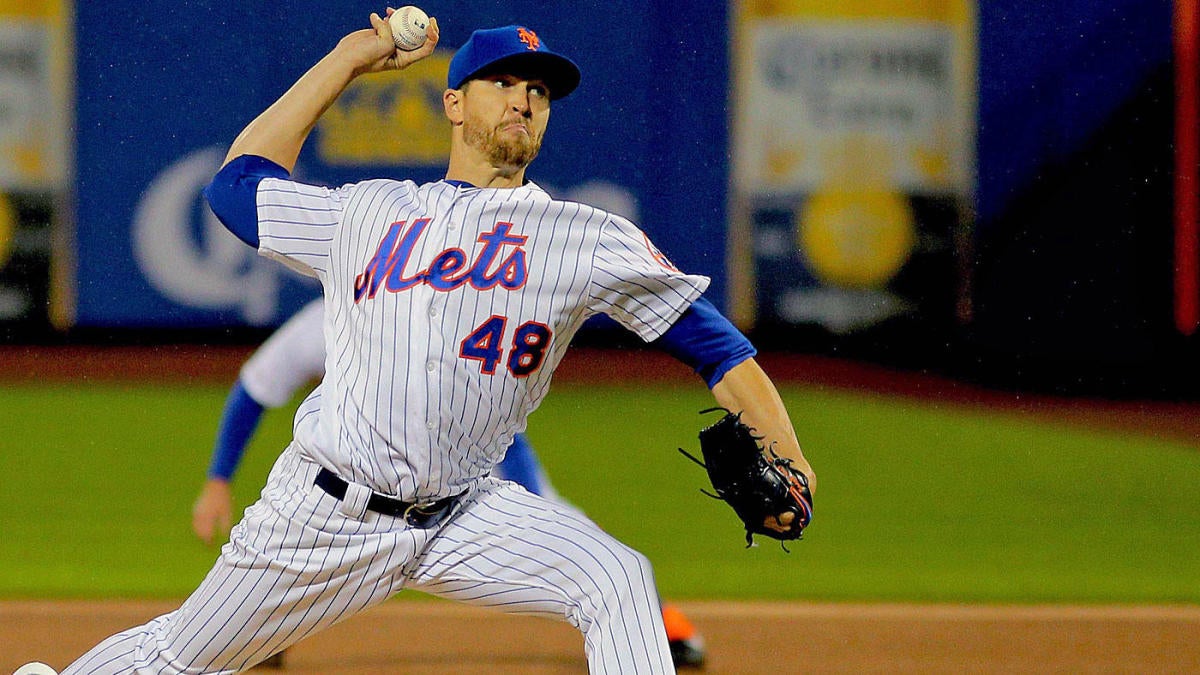 Mets' Jacob DeGrom Wins Second Straight NL Cy Young Award