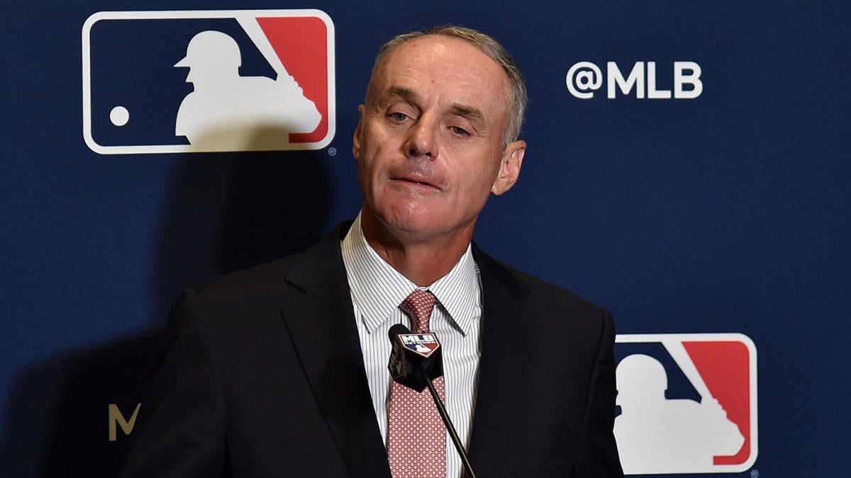 MLB commissioner Rob Manfred comments on Astros sign-stealing allegations, 'really thorough' investigation