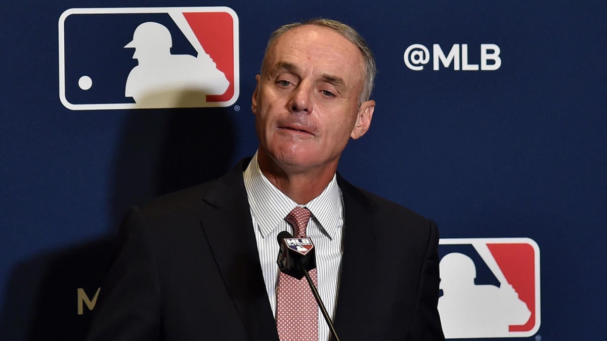 Rob Manfred and MLBPA's Universal DH Means Fewer Roster Spots and