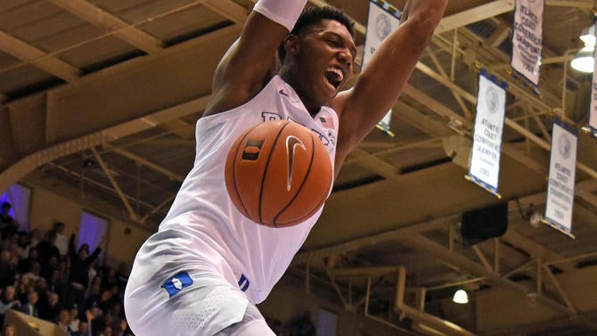 usatsi-12059950-rj-barrett-duke-dunk-2019-1400.jpg