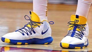 kevin durant playoff shoes