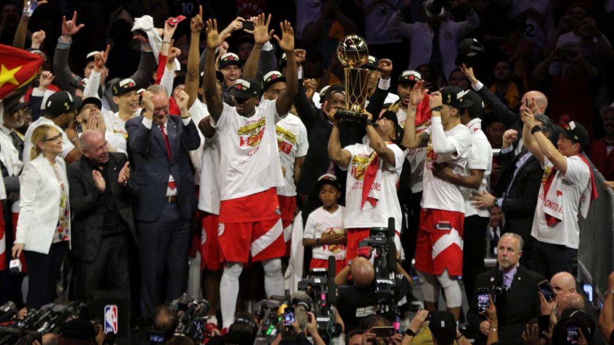 TORONTO RAPTORS - Champion Blogger