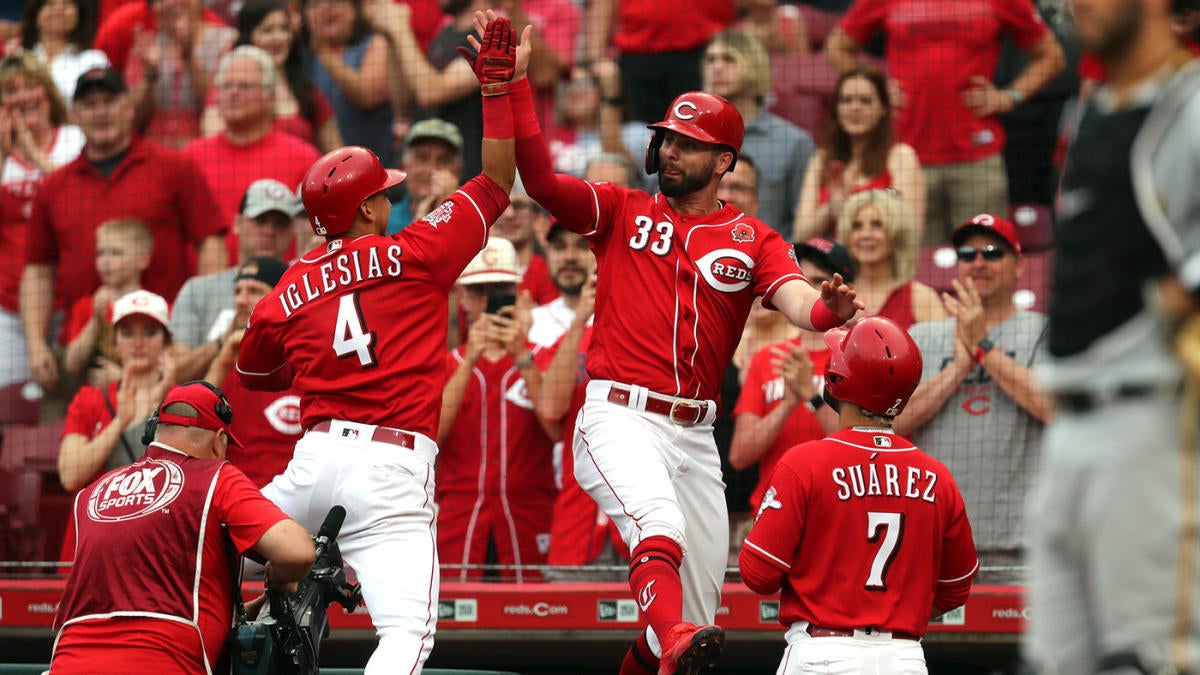 NL roundup: Bailey extends dominance of Astros in Reds win 6-4
