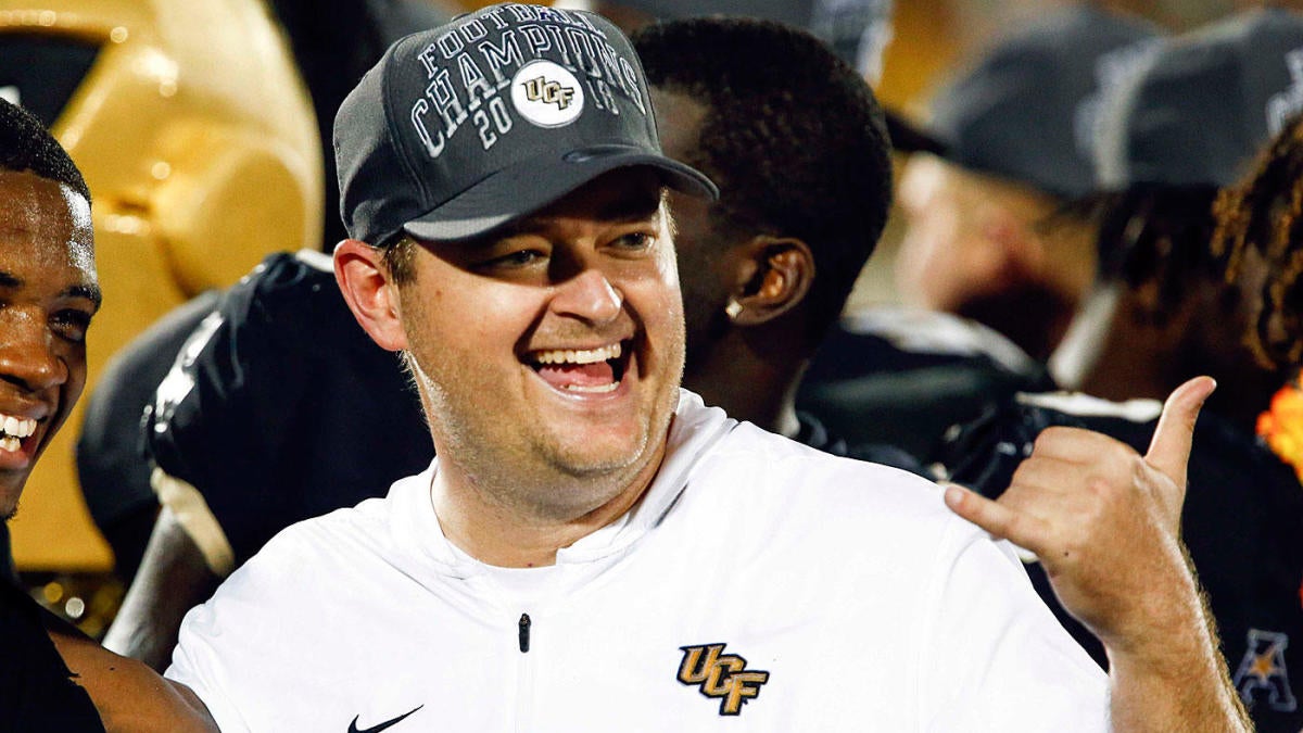 Tennessee hires Josh Heupel as AD Danny White uses UCF connections to poach Vols' new coach - CBS Sports