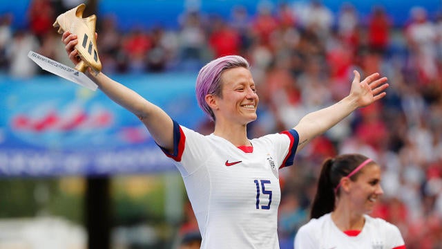 Megan Rapinoe Named Sports Illustrated S 2019 Sportsperson Of The