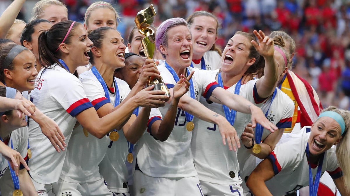 U.S. women's soccer team granted class status in equal pay lawsuit, judge dismisses U.S. Soccer's argument