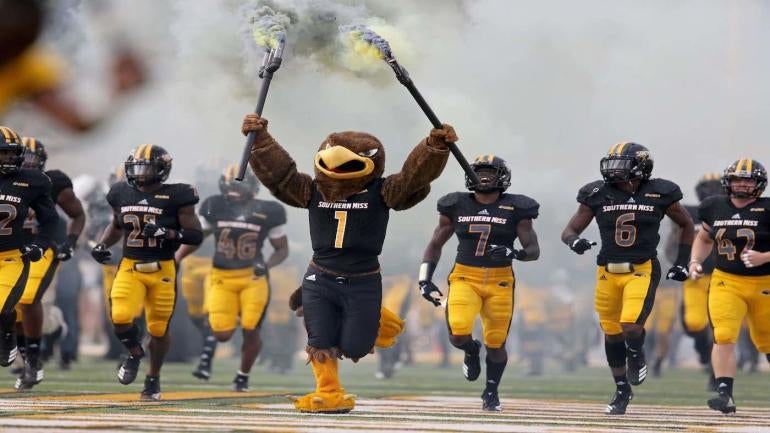 NCAA Football: Rice at Southern Mississippi