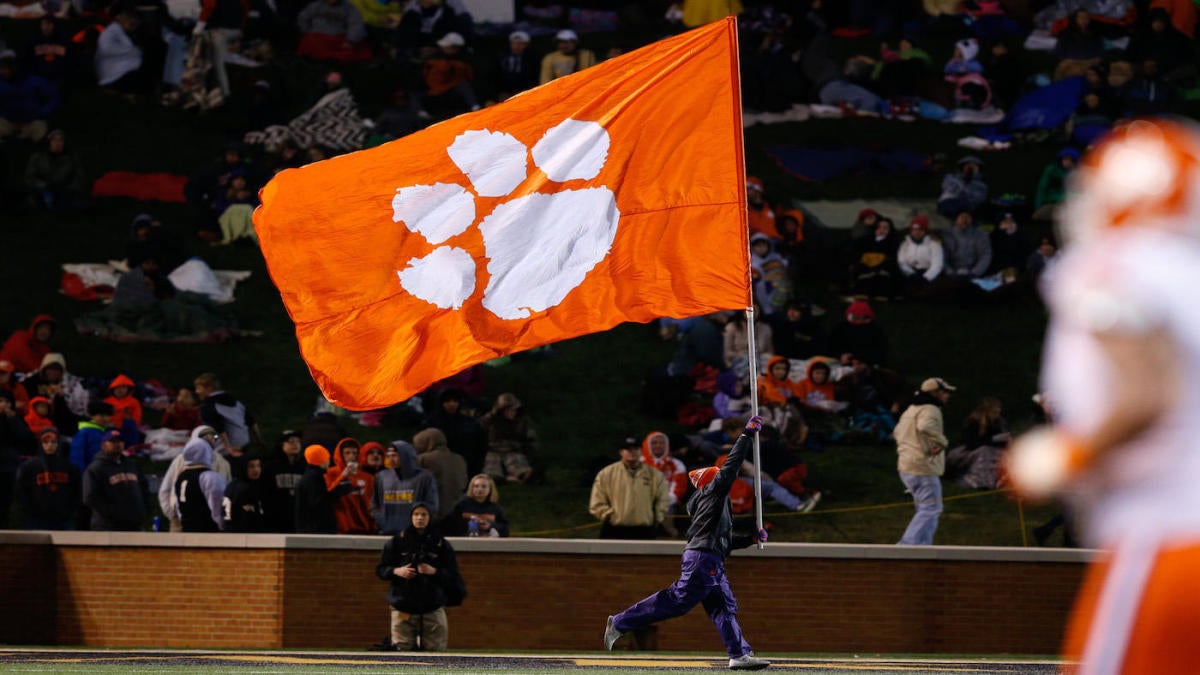 Clemson vs. Miami (FL) updates: Live NCAA Football game scores, results for Saturday